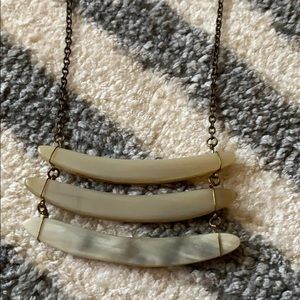 Horn/resin necklace